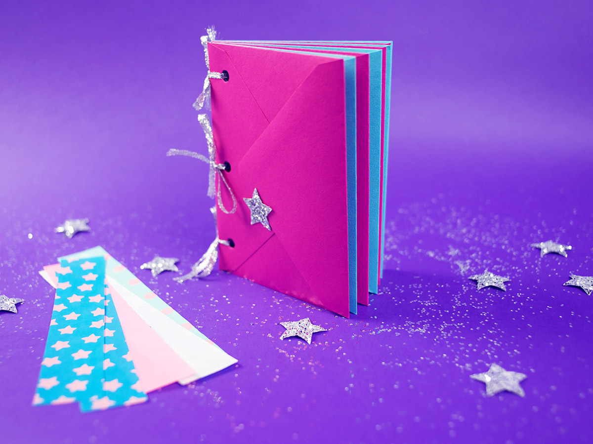 Shimmer and Shine Wish Journal Step 11