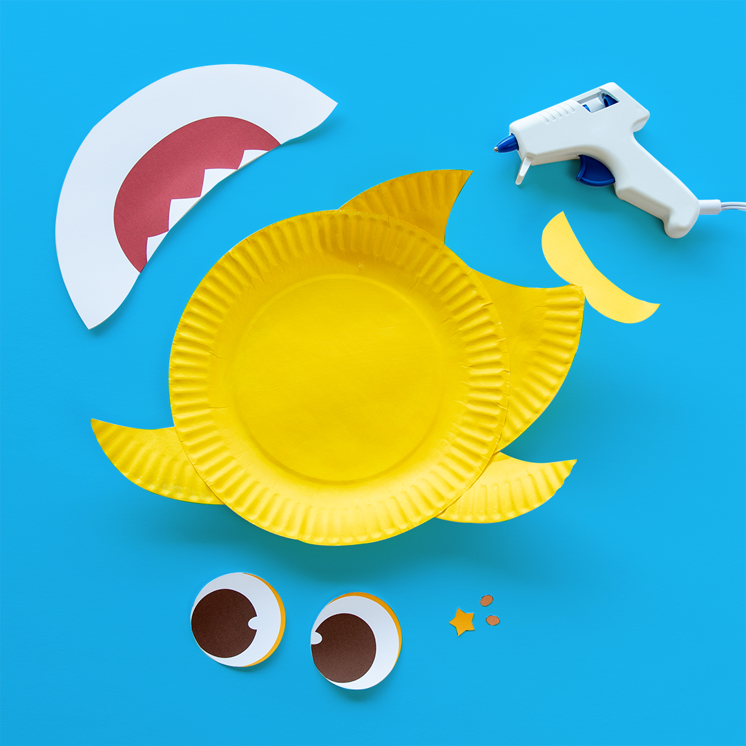It’s a Baby Shark Plate Craft, DooDeDooDeDoo Nickelodeon Parents