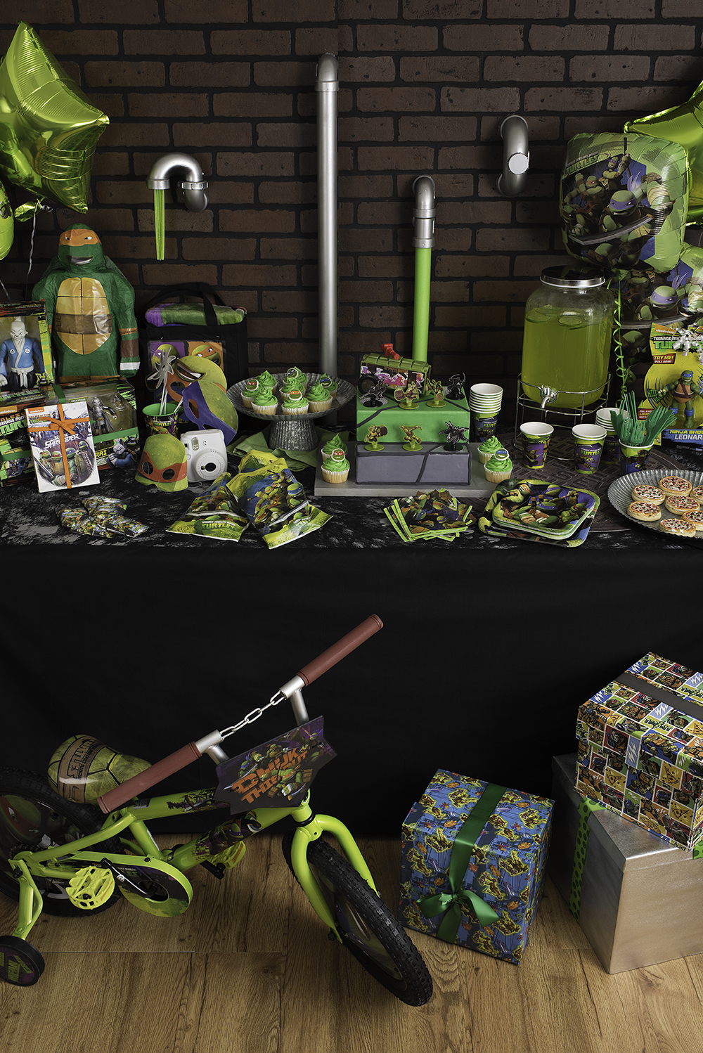 how-to-throw-a-sewer-slammin-tmnt-birthday-party-nickelodeon-parents