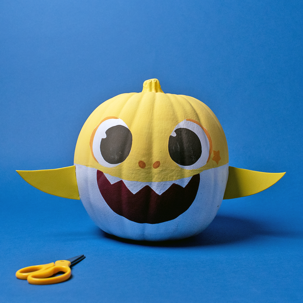 painted-baby-shark-pumpkin-decorations-nickelodeon-parents